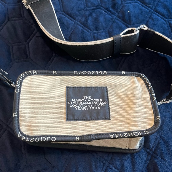 NWOT Marc Jacobs Womens The Jacquard Camera Bag - Picture 4 of 4